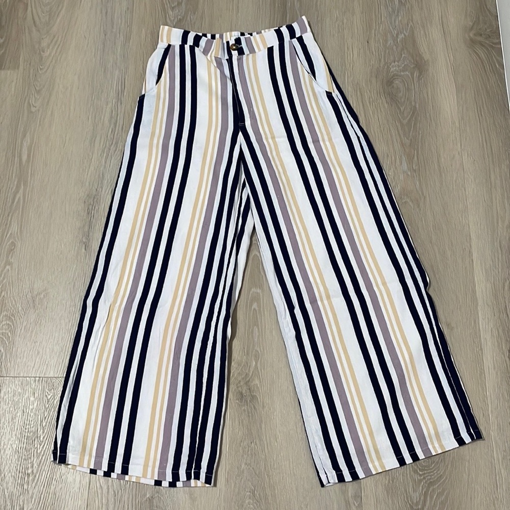 Hollister ultra high rise striped pants